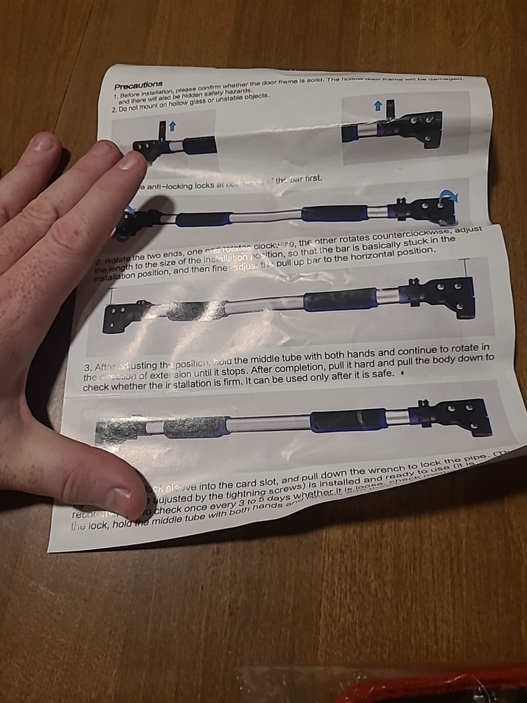 Vaaizo Expandable Pull Up/ Chin Up Bar