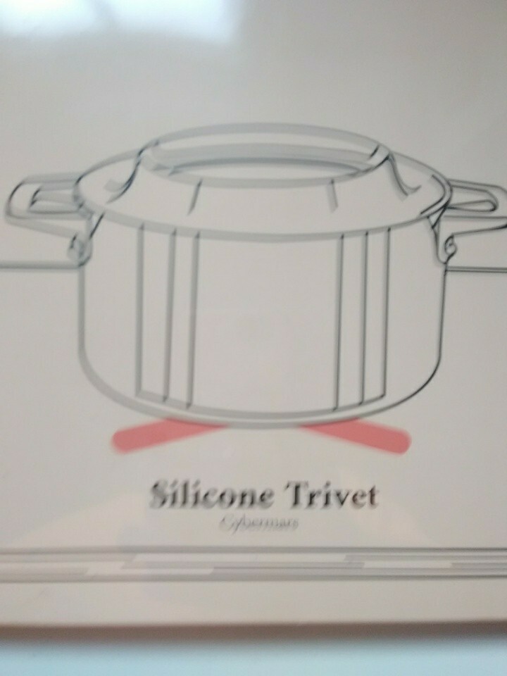 CYBERMARS SILICONE TRIVET 4 PACK BRAND NEW