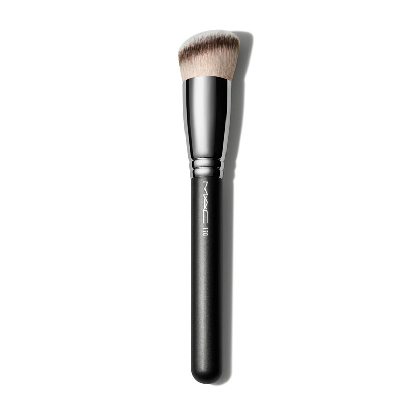 MAC 170 Synthetic Rounded Slant Foundation Brush