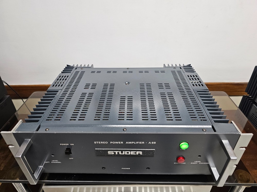 Power Studer A-68 Stereo Amplifier Serviced Operational