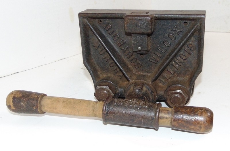 Richards Wilcox Under Bench Woodworking Vise Quick Release Type