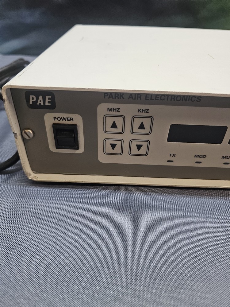 Park AIr Electronics Base Station 4004 Airband Transciever