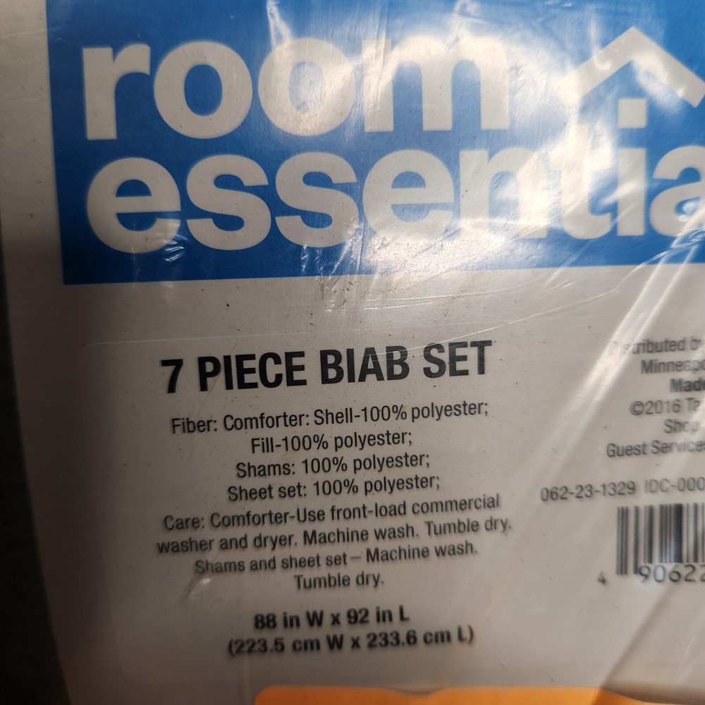 Target Room Essentials 7 Pc Bedding Set Gray Queen Size New BIAB