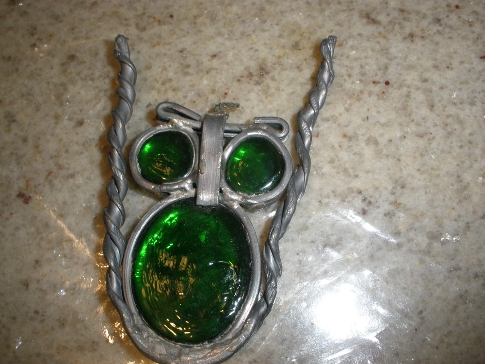 Vintage Suncatcher Owl 2" x 4"