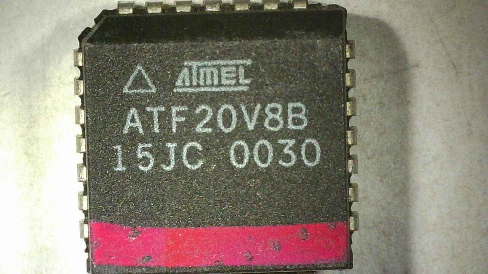 ATMEL ATF20V8B flash rom PLCC28 PULL GUARANTEED
