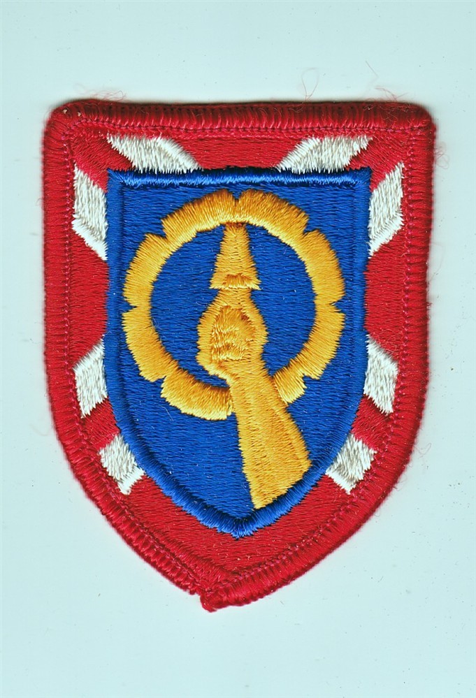 Army Patch: 121st Army Reserve Command (ARCOM) - merrowed edge