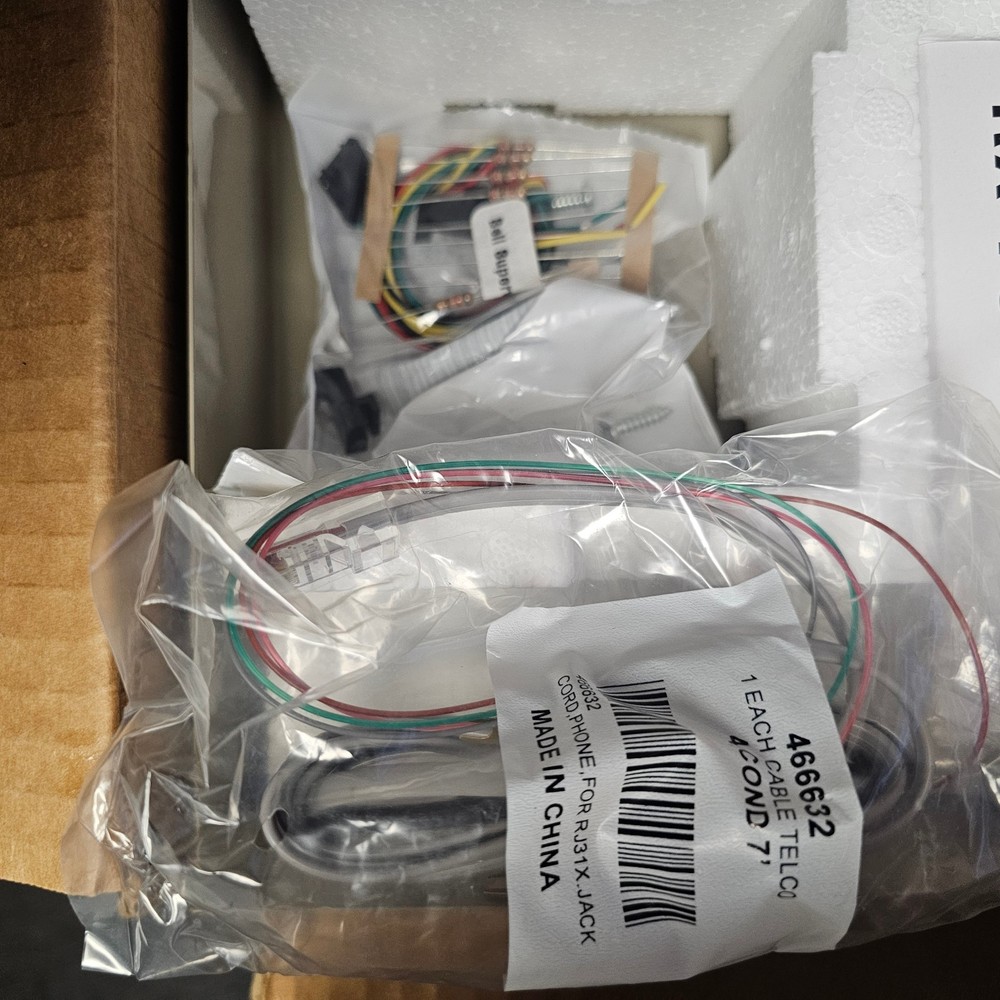 ADT 472540C Alarm Security System NEW Open Box Other