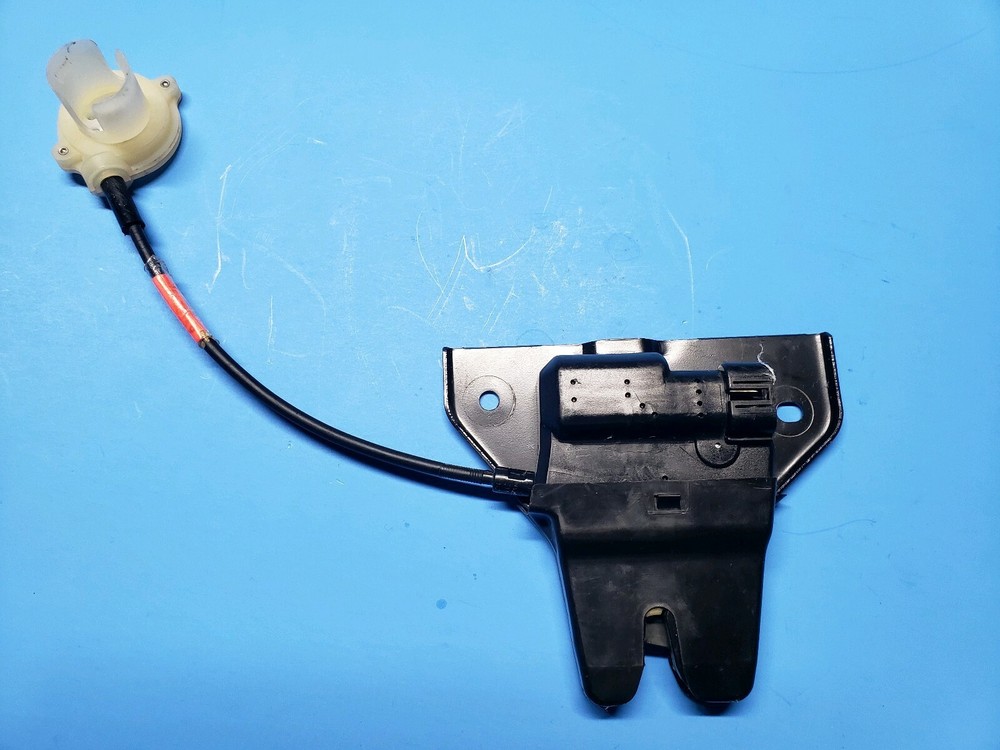 Cadillac Deville 2000-2005 Trunk Latch Lock Release Actuator 25726747