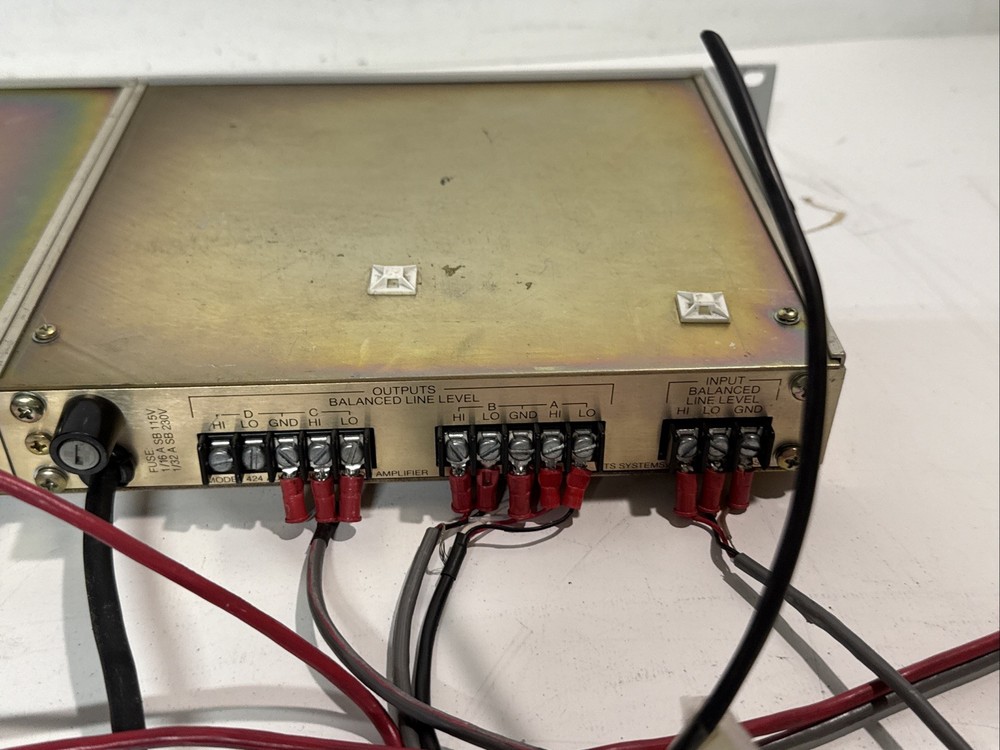RTS Systems Moldel 424 Audio Distribution Amplifier