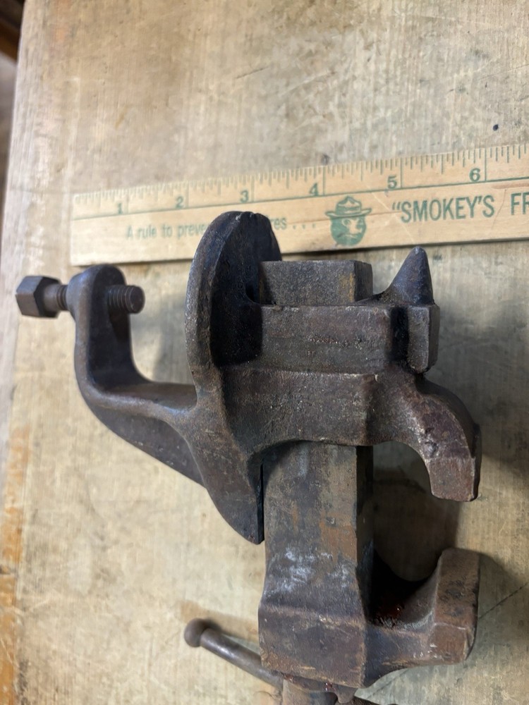 Antique Small Table Mount Mini Vise