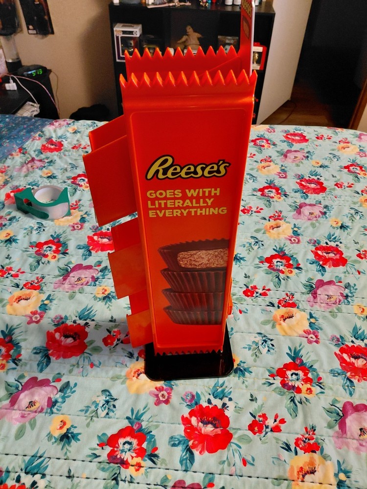 Reese's Cup Triple Tower Holder/Display!