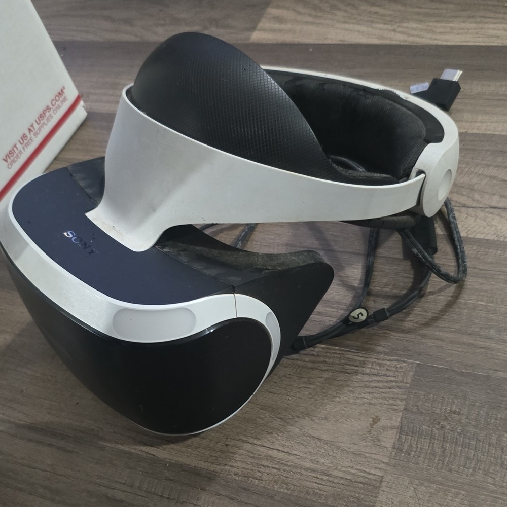 Sony PlayStation PS4 VR Headset Full Bundle, Motion Controllers, Cables *Tested*