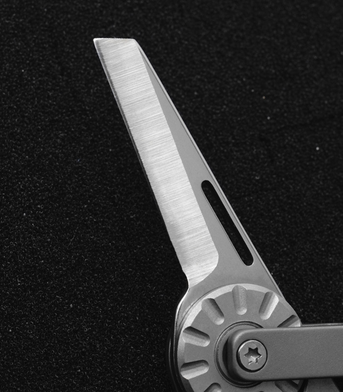 New Folding Keychain Tool – Compact EDC Outdoor Multi-Purpose Implement