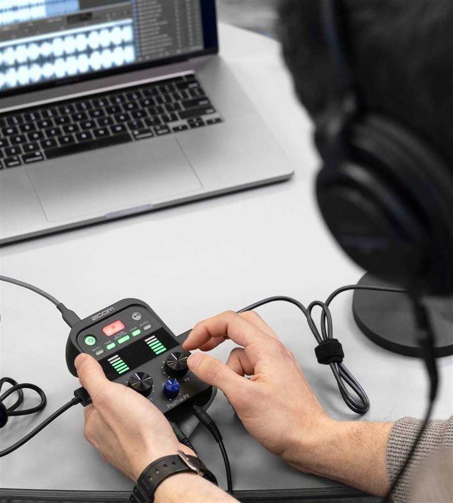PodTrak P2 Podcast Recorder