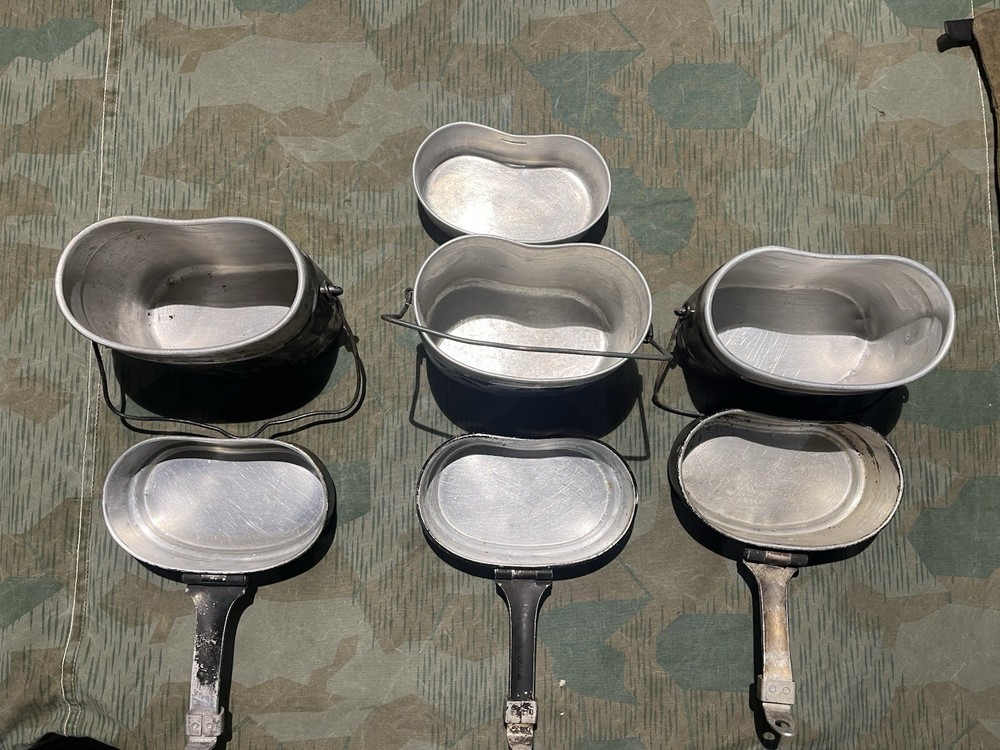 WW2 German Style Uniform Mess Tin Kit / Post War / Great For Reenactors