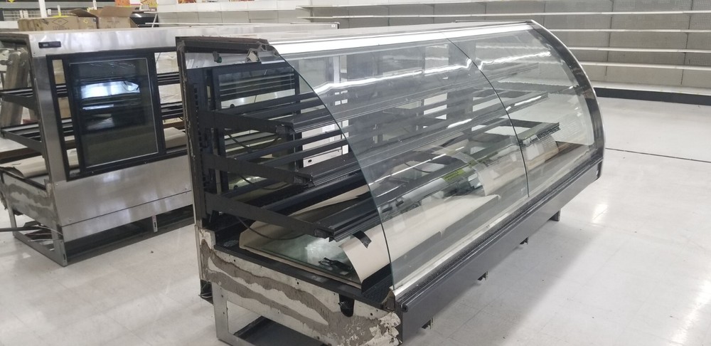 BAKERY DISPLAY CASE