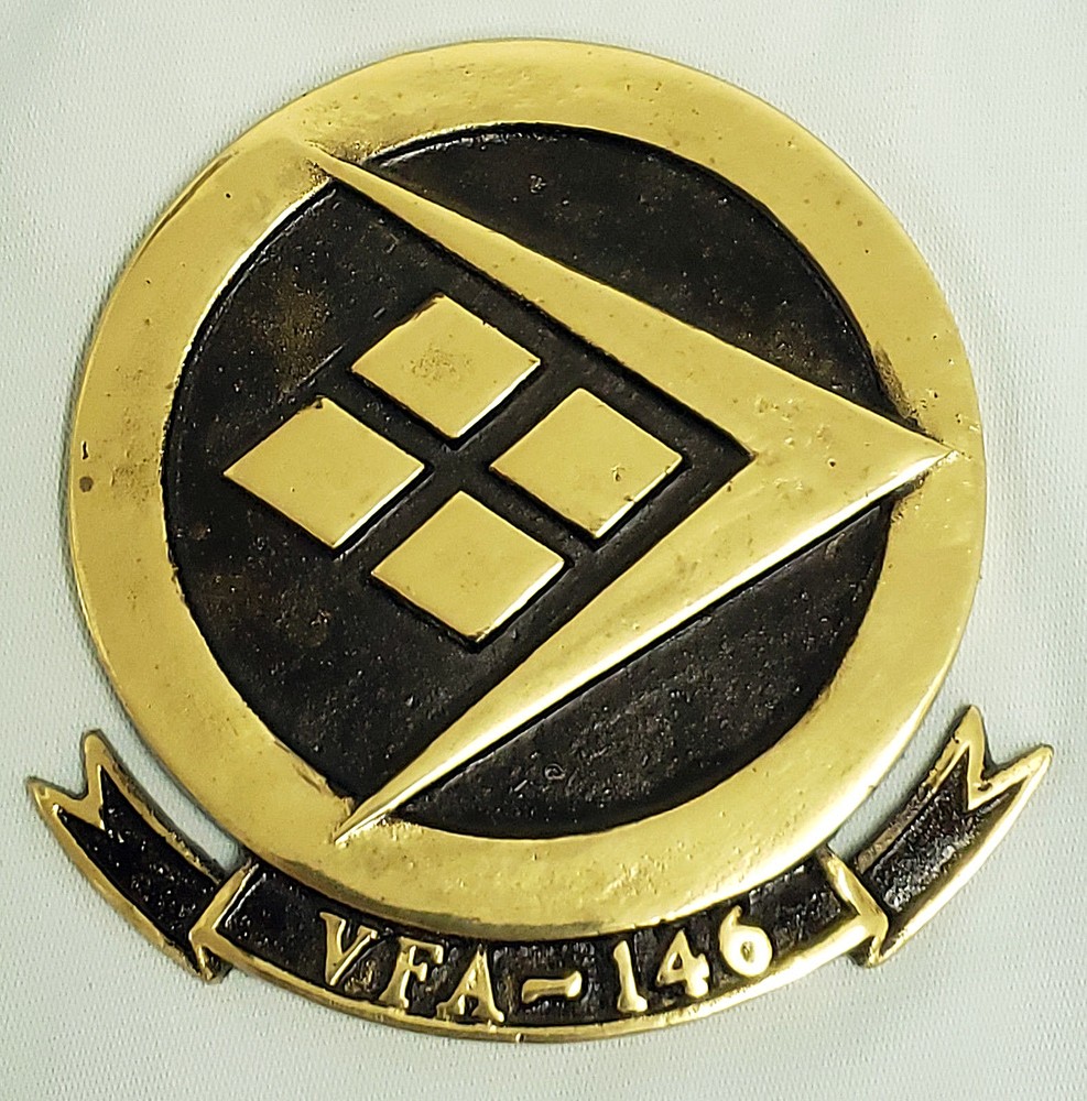 SOLID BRASS US NAVY BLUE DIAMONDS VFA-146 SQUADRON CREST INSIGNIA PLAQUE