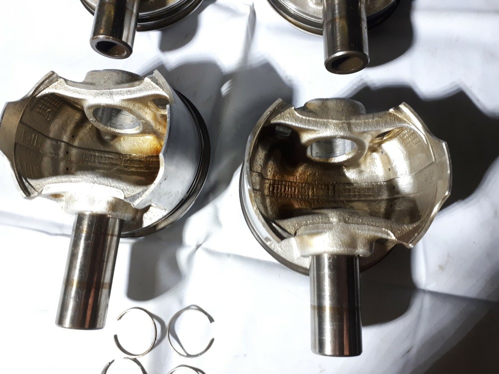 Honda cbr 600f pistons