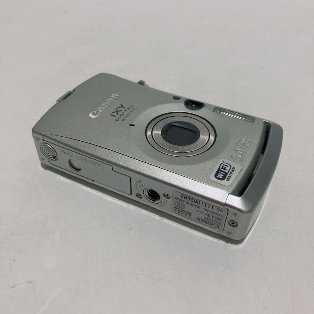 Canon IXY Digital Wireless PC1157 Silver Camera Compact Excellent Japan