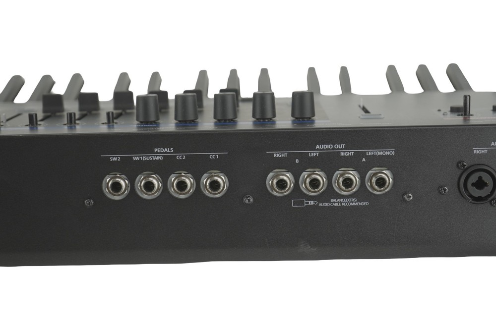 Kurzweil K2700 88-Key Workstation