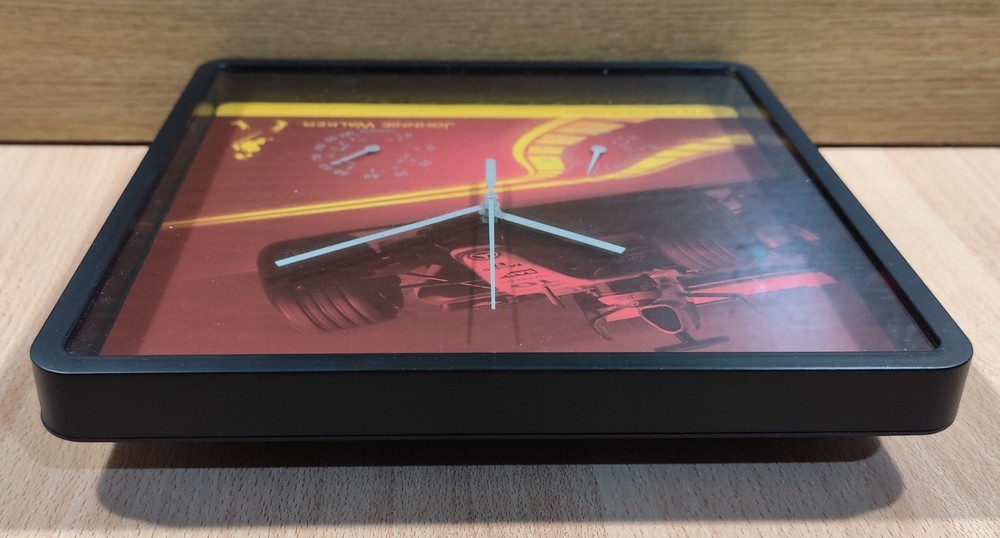 JOHNNIE WALKER SCOTCH WHISKY ADVERTISIGN PLASTIC WALL CLOCK