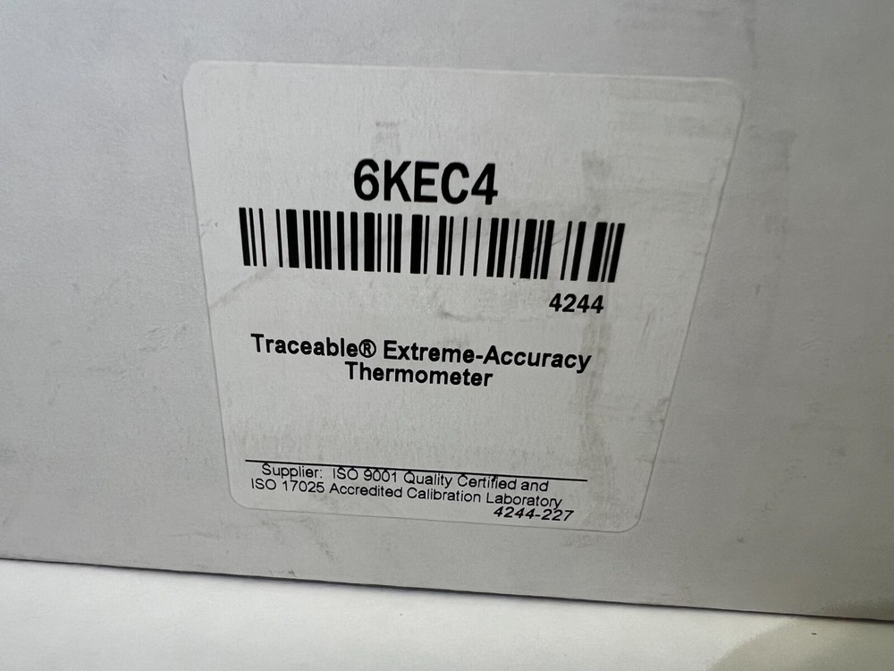 Traceable 4244 Extreme-Accuracy Digital Thermometer 6KEC4