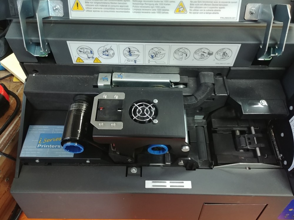 Poloroid - 100i model P100I Double-sided ID Card Printer