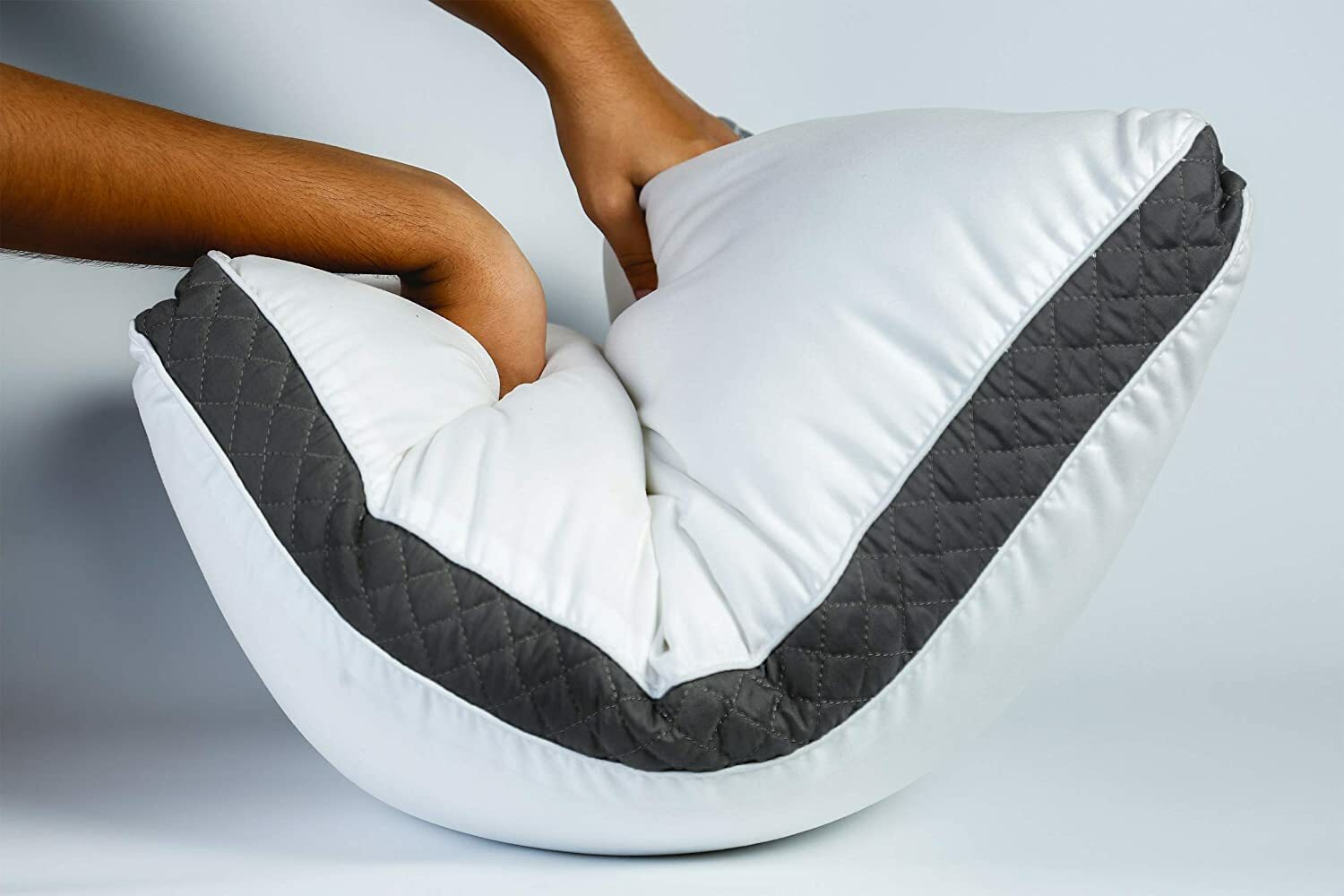 Gusseted Pillow Set of 2 Bed Pillows Neck Support Side & Back Sleepers Pillows