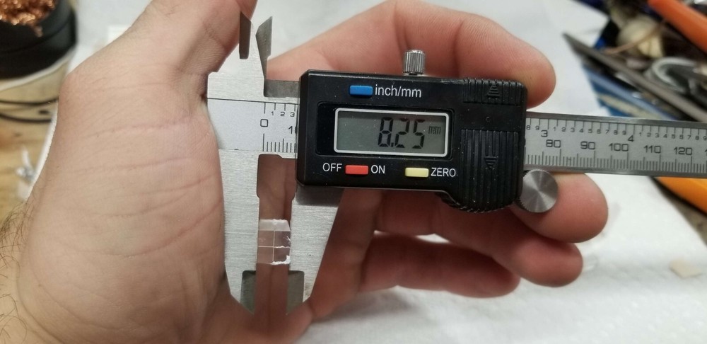 LYSO 2×2 Crystal Array (4 pixels), Gamma Radiation Scintillator.