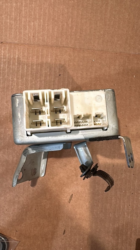 89650-47102 OEM Power Steering Control Module Chassis Computer Toyota Prius
