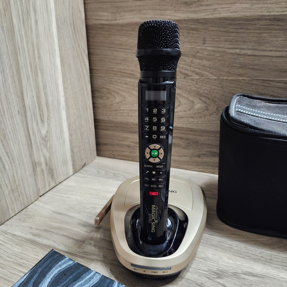 Diamond Magic Sing ET19KV With 2 Microphones, Remote & Accessories Base