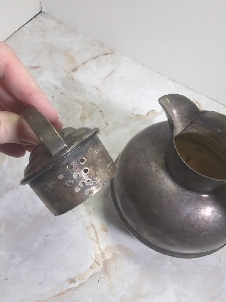 Vintage Sheffield Silver Plated Tea Pot Leaf tea strainer Bamboo Wrap Handle USA