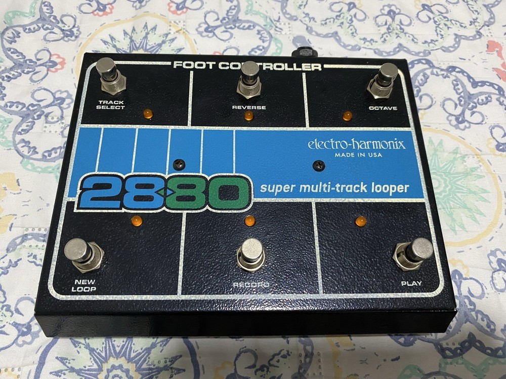 electro harmonix 2880 Looper / Footswitch Near mint!!!