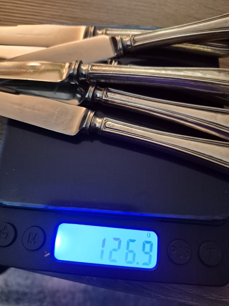 1933 Waring & Gillow Cased 6 Solid Silver Knives 126.9g
