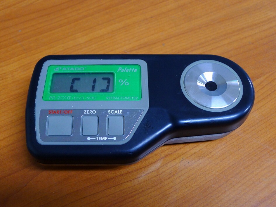 ATAGO Refractometer PR-201A Sugar Content BRIX measuring