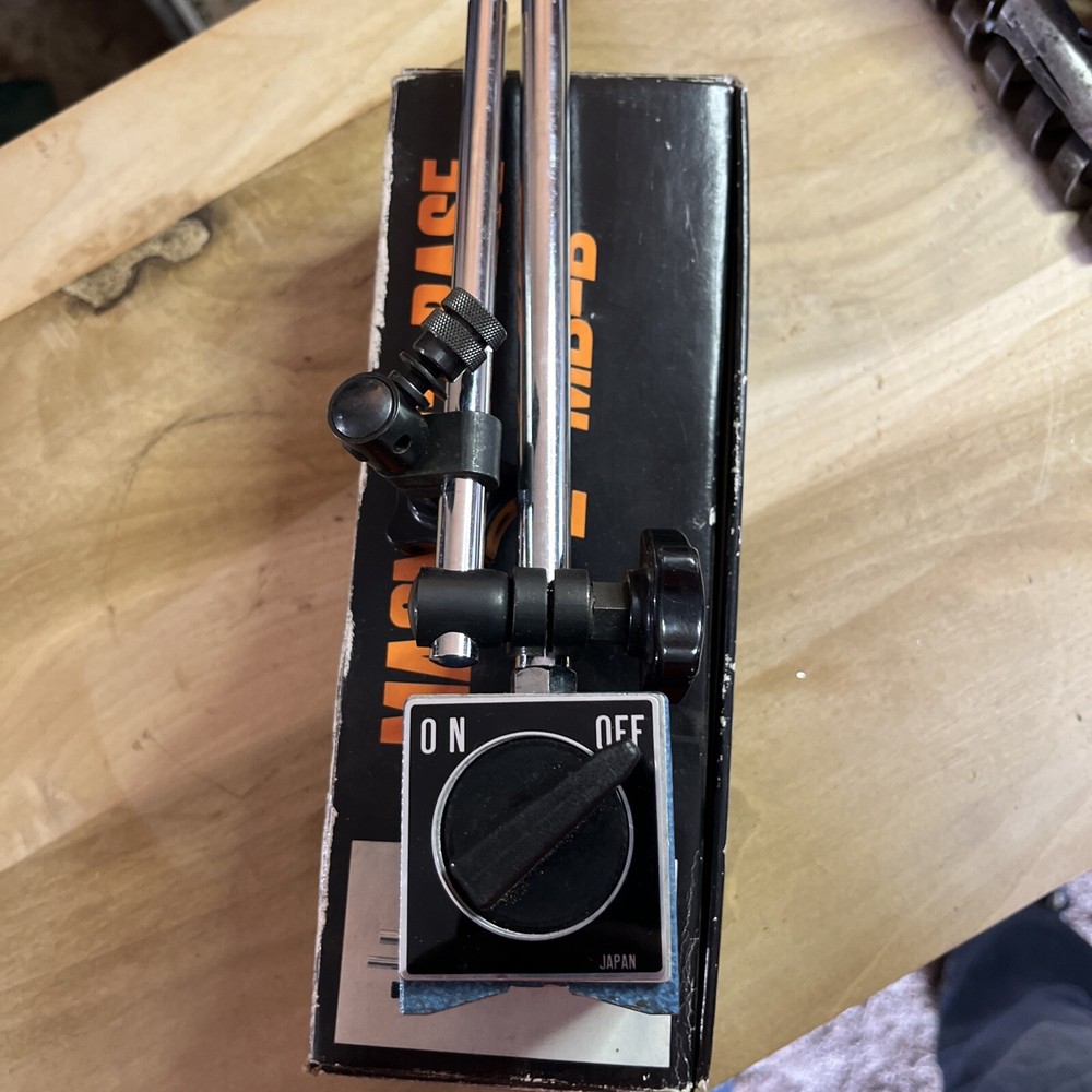 Magnetic Base Type MB-B Pittsburgh Forge Model No. 692. With Original Box.