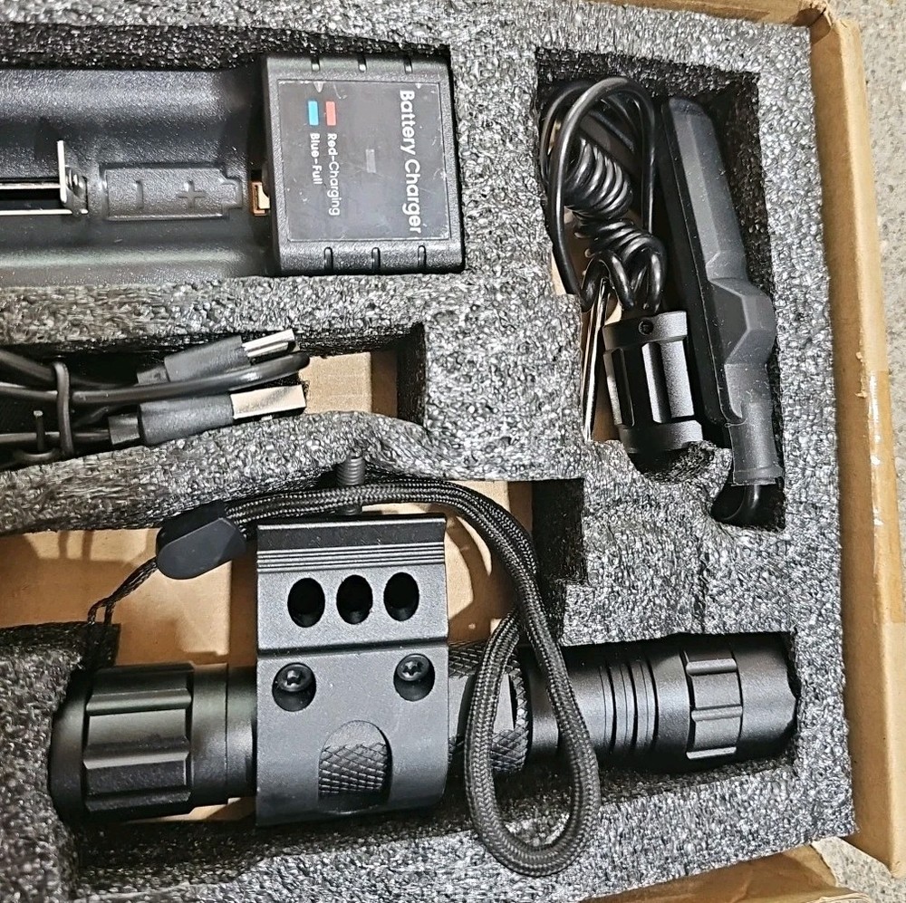 Feyachi FL11-MB Tactical Light, Open Box