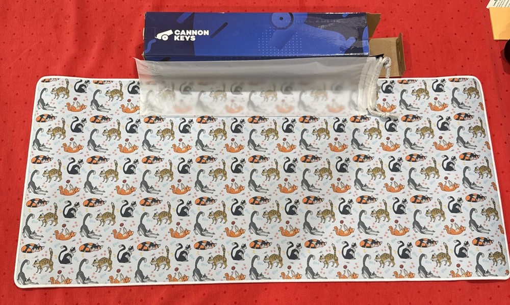 Cannonkeys Cats Pattern Ice Melt Deskmat