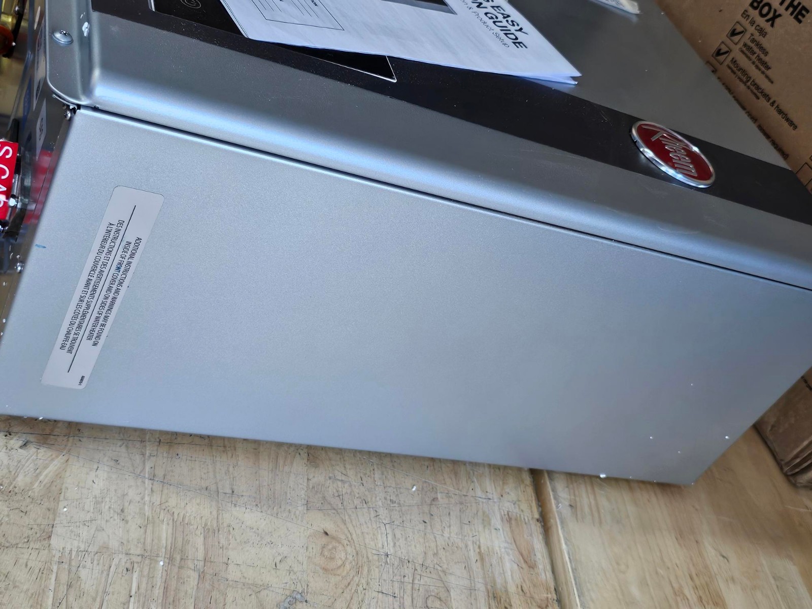 RHEEM ECOH160DVLN-3 Tankless Natural Gas Water Heater 8.4 GPM 157,000 BTU