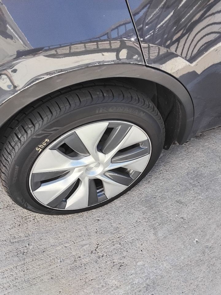 TESLA Y 2021 Camera/Projector 131744