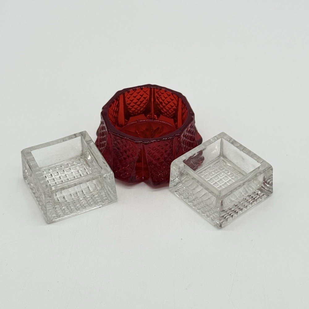 Vtg Mosser Glass Ruby Red Hatched Panel Open Salt Cellar Dip W/2 Clear Cellars