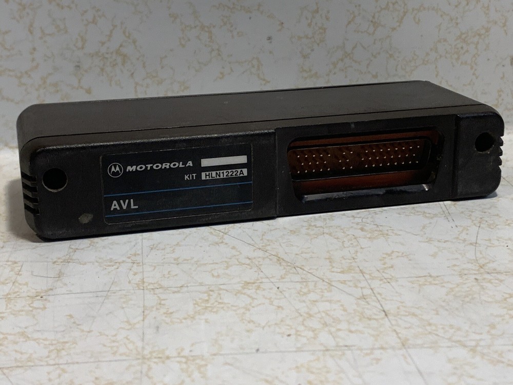 Motorola AVL Kit # HLH1222A Switch Panel Untested