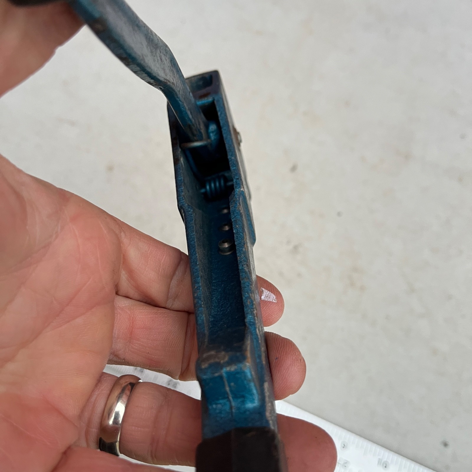 CAI Heavy Duty Aluminum Rivet Gun / Hand Riveter w/4 Nozzles & Nozzle Spanner