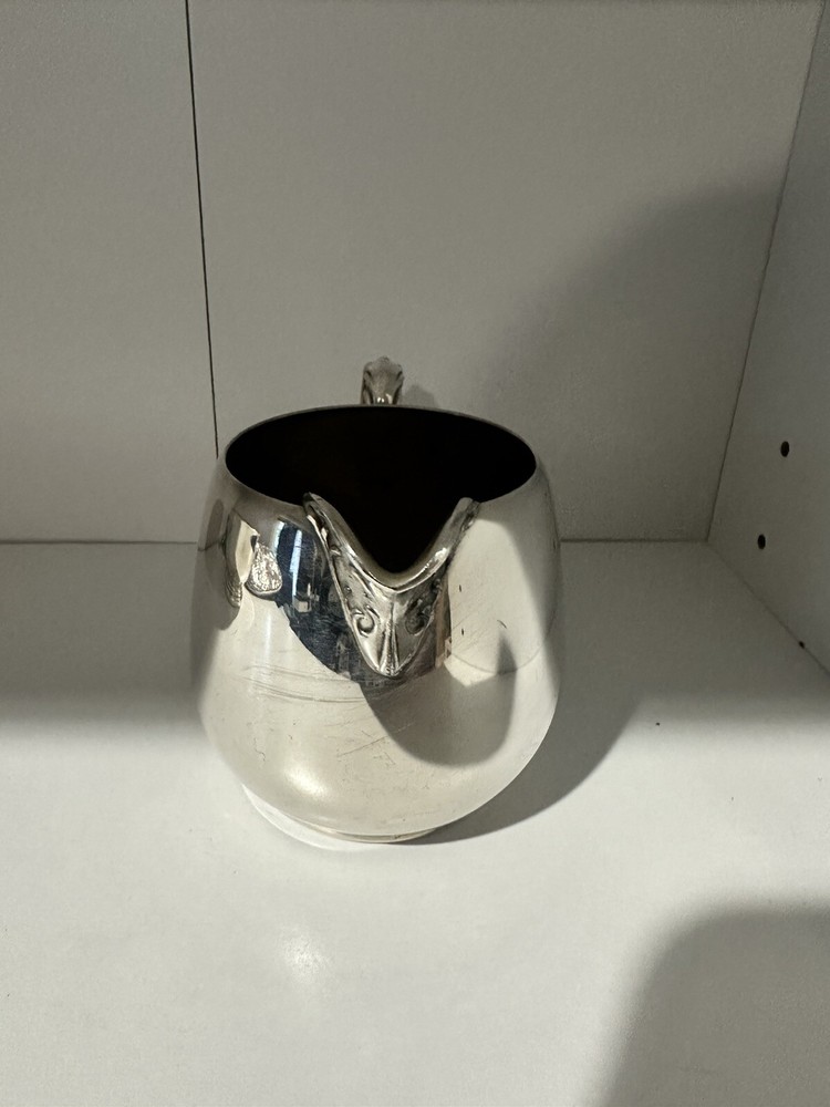 wm rogers water pitcher