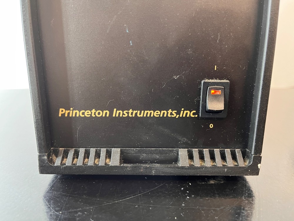 Princeton Instruments MicroMAX Microscope CCD Camera Controller ST-133