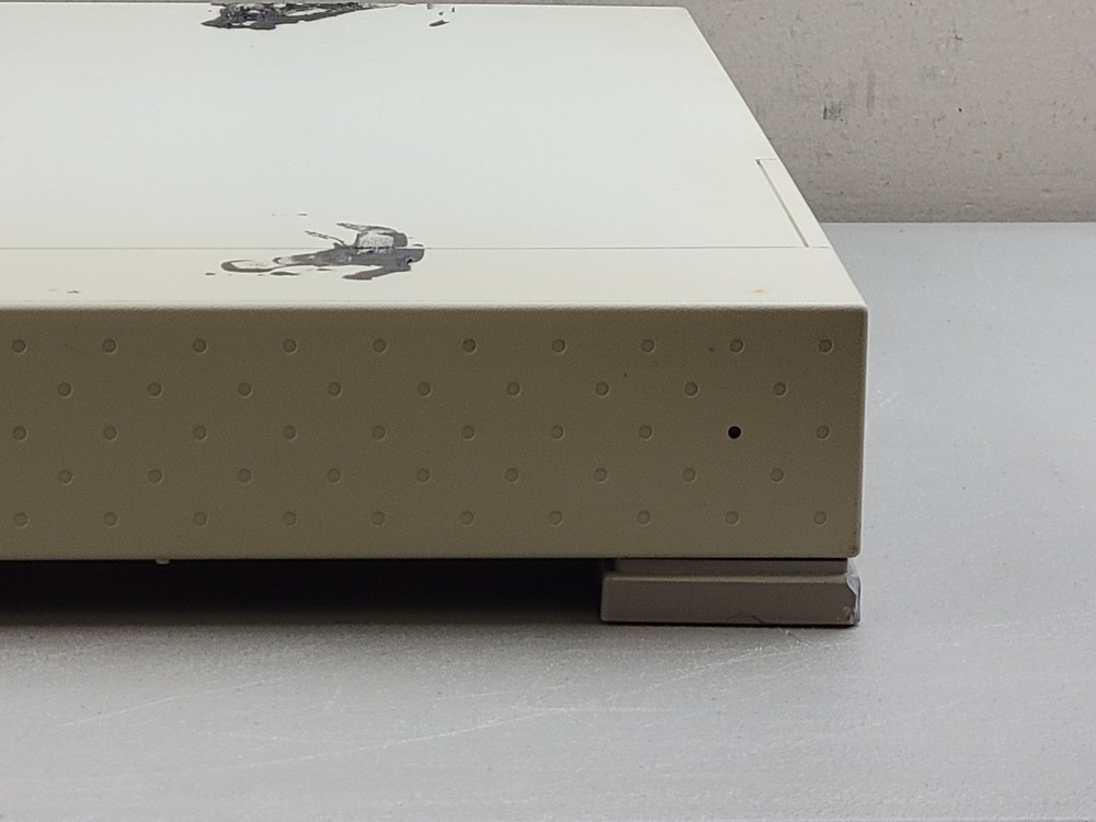 Sun Microsystems 147B SPARCstation 2 UNIX Computer Workstation - *POWERS ON*