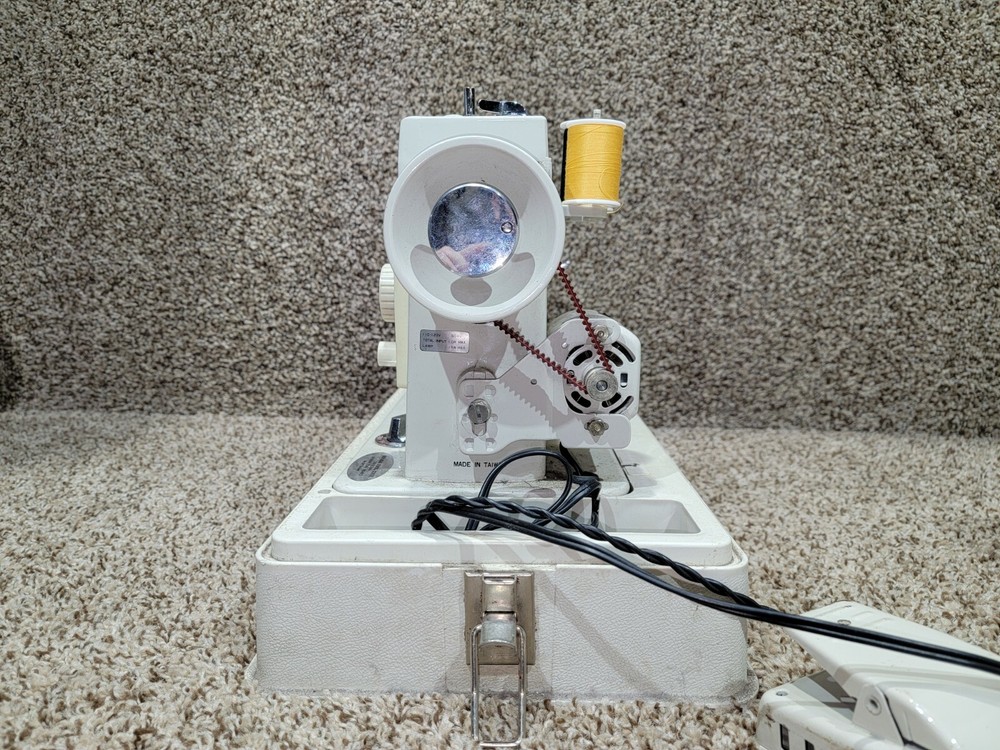 New Home 539 Sewing Machine