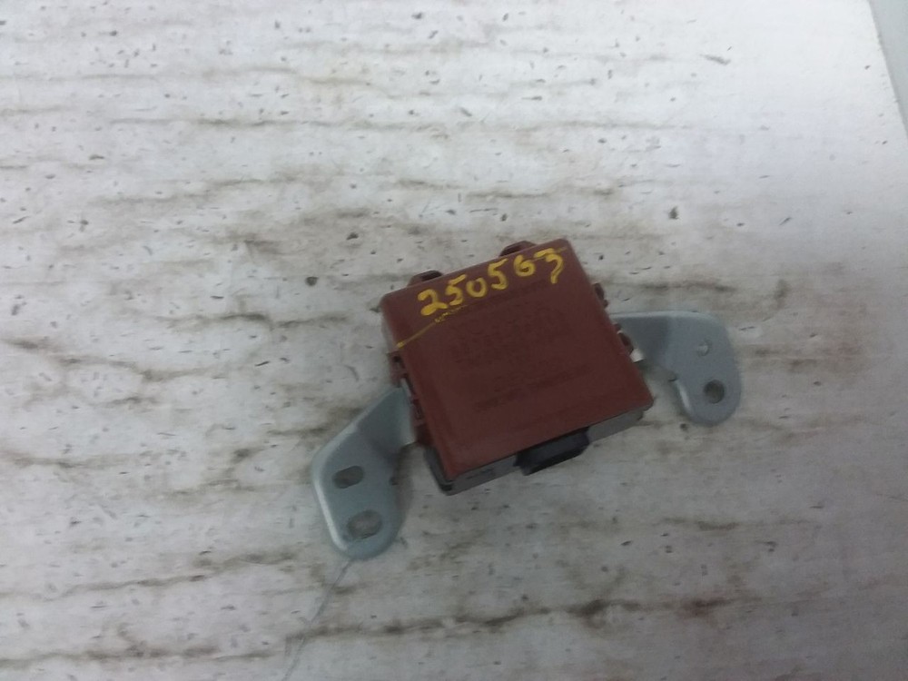 TPMS Control Module Center Dash TPMS 4 Cylinder Fits 08-15 TACOMA 89769-04010