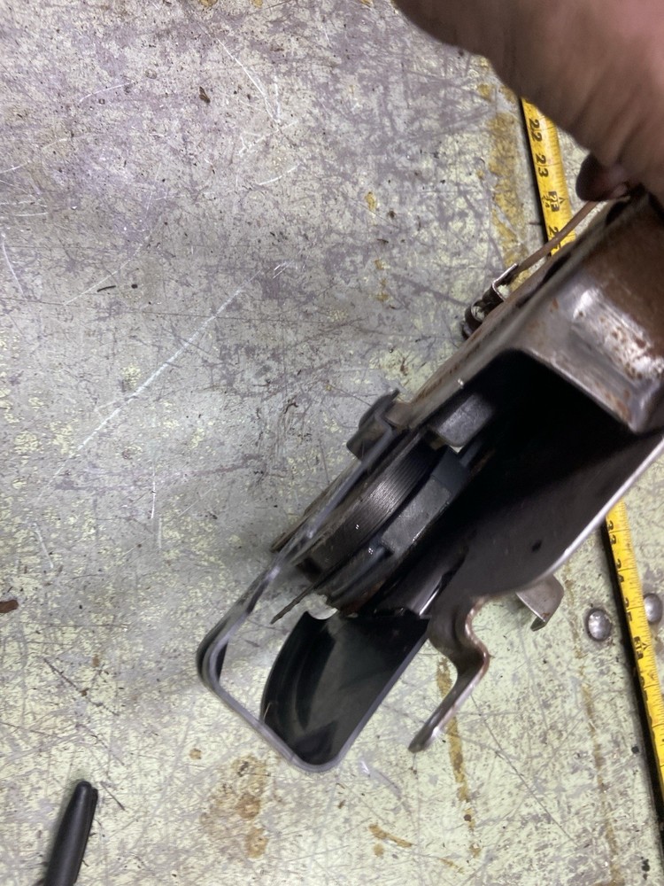 08-12 ESCAPE Park Brake Assembly (release Handle Damaged)