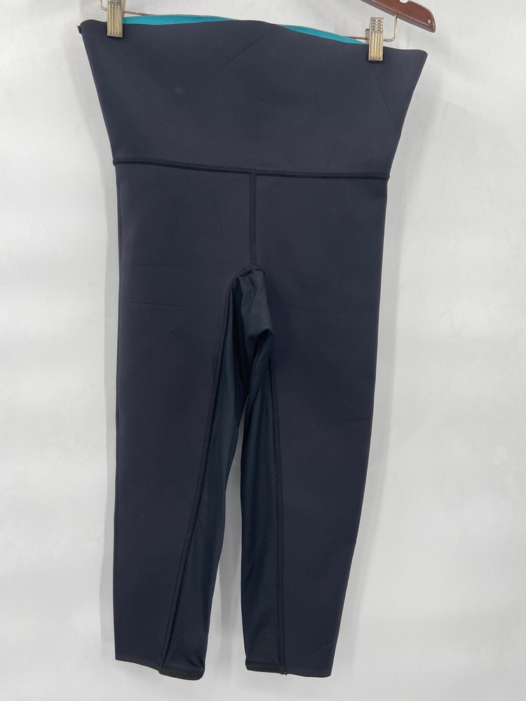 Roxy Swim / Surf Capri Wetsuit Pants Size Small Women’s